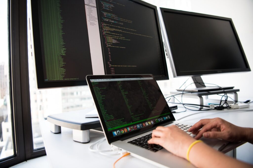 Data Servicecs