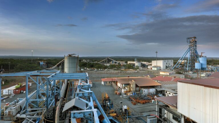 Capital Ltd Gold